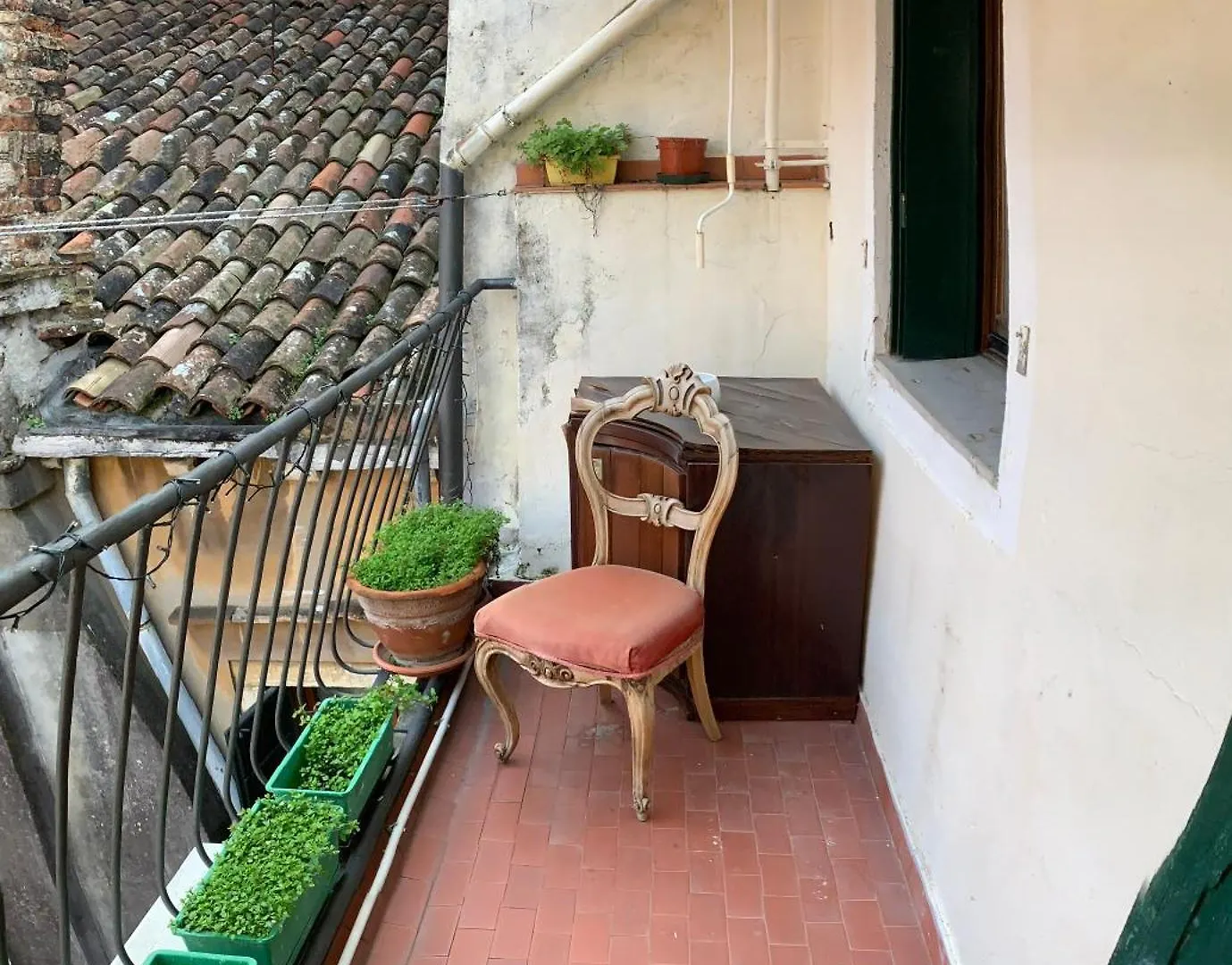Lovenice Center 0*, Veneza Itália
